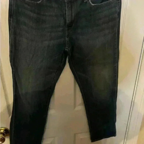 Women’s Levi Boyfriend Jeans Size 30 EUC - Picture 3 of 6